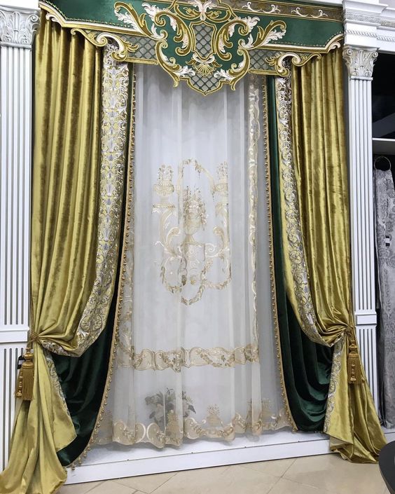 پرده کلاسیک